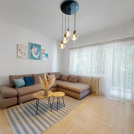 The Circle Apartment Skopje Exterior photo